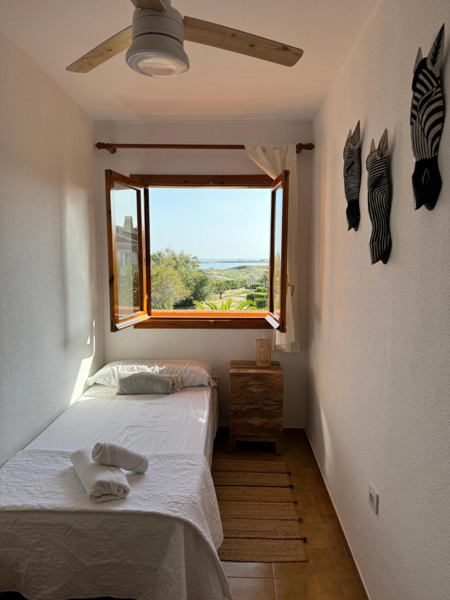 Casa Frente Al Mar Con Vistas Apartment Oliva Exterior photo