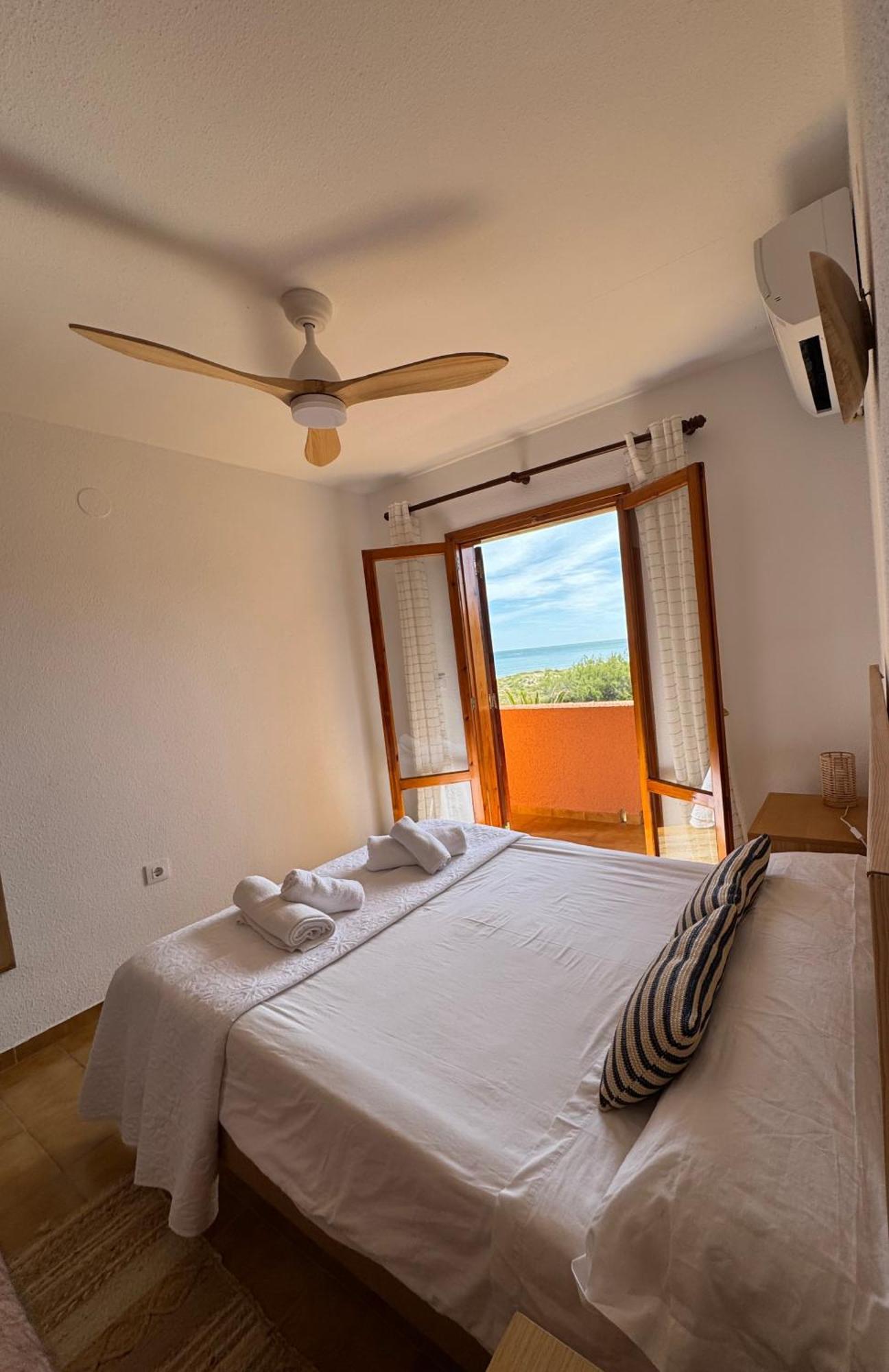 Casa Frente Al Mar Con Vistas Apartment Oliva Exterior photo